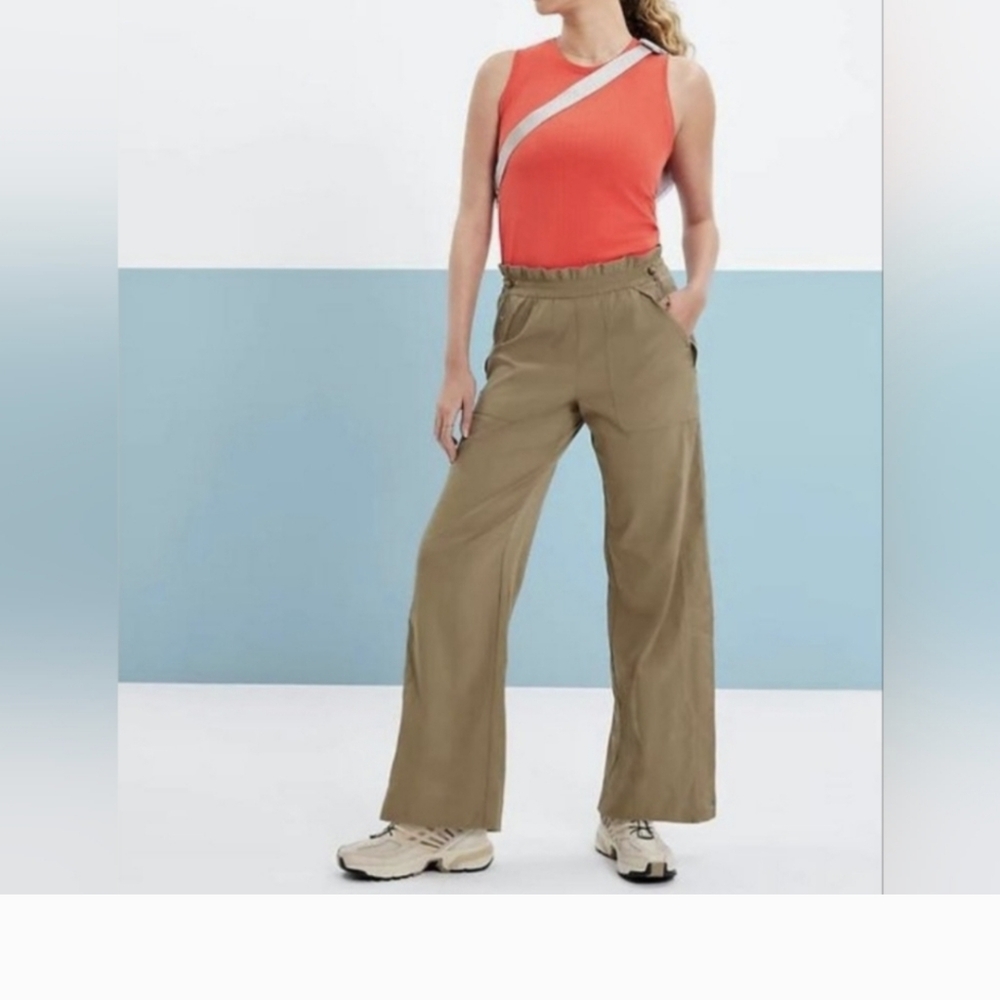 Athleta Trekkie Parachute Pant Big Sur Brown Size 10